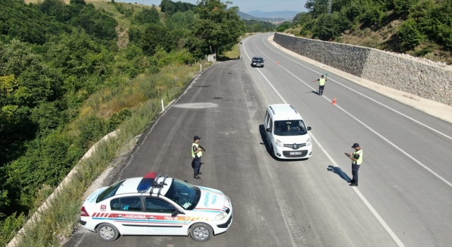 Samsun’da Kurban Bayramı öncesi dron ile trafik denetimi