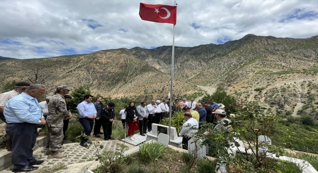 Artvin Valisi Doruk, 15 Temmuz Şehitleri Acar Ve İnce’nin Ailelerini Ziyaret Etti