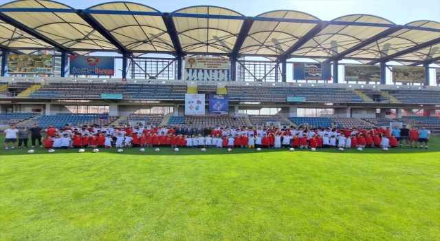 Karabük Valisi Gürel’den sporculara ziyaret