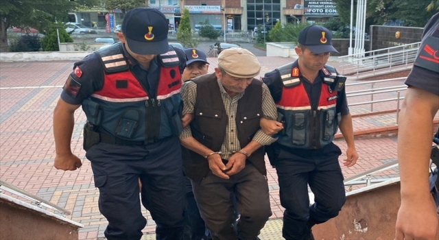 Zonguldak’ta başı kopmuş cesedi bulunan kişinin kardeşi adliyeye sevk edildi