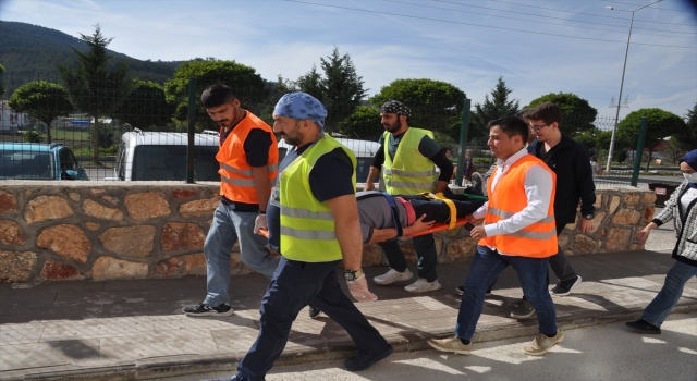 Bolu’da yangın ve deprem tatbikatı gerçekleştirildi