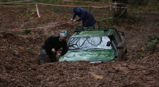 Düzce’de offroad sporcuları afet gönüllüleri için yarıştı