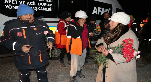 Karabük’ten deprem bölgesine giden AFAD ekibi kente döndü