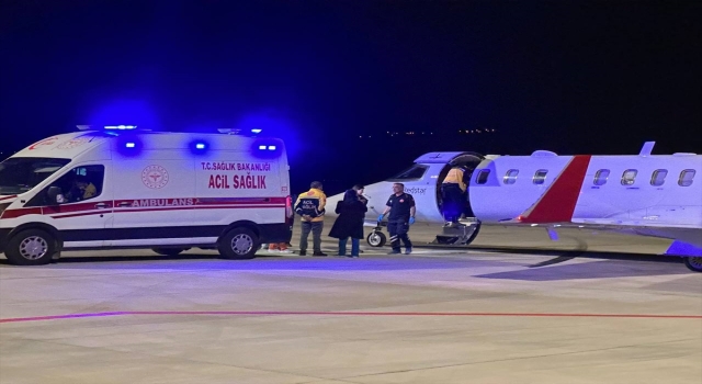 Kalbinde delik olan Muhammet bebek, ambulans uçakla Konya’ya gönderildi