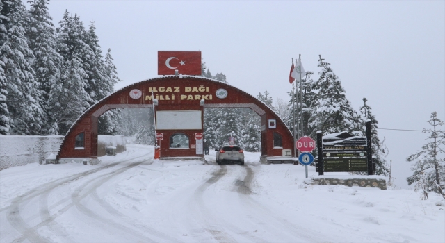 Ilgaz Dağı’nda kar kalınlığı 10 santimetreyi geçti