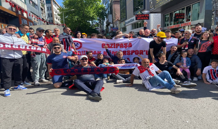 Zonguldak Kömürspor taraftarları, protesto yürüyüşü düzenledi