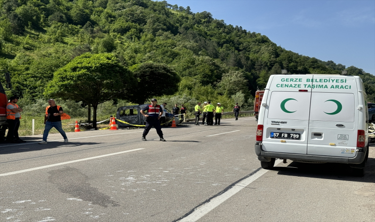 Otomobille sağlık personelinin bulunduğu araç çarpıştı, 3 kişi öldü, 3 kişi yaralandı