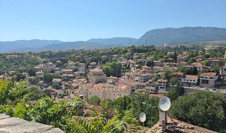 Karabük ve Sakarya’nın tatil beldelerinde bayram tatili yoğunluğu