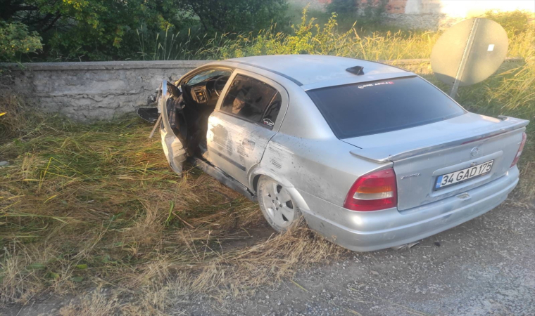 Tokat’ta iki ayrı trafik kazasında 3 kişi yaralandı