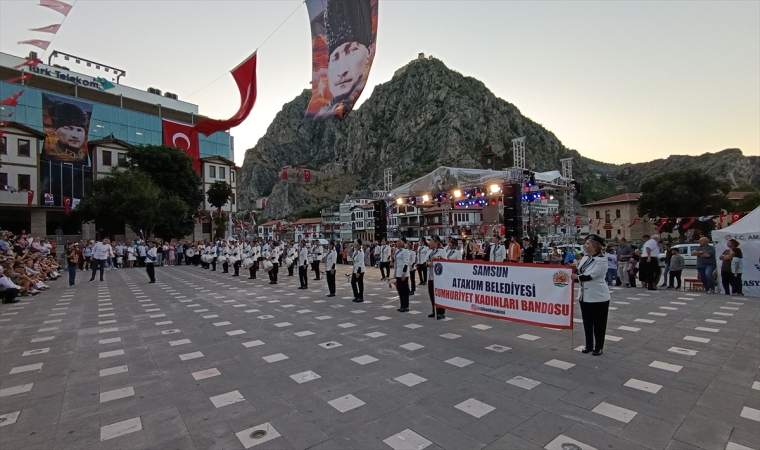 Amasya’da ”Cumhuriyet Kadınları Bandosu” yürüyüşü yapıldı