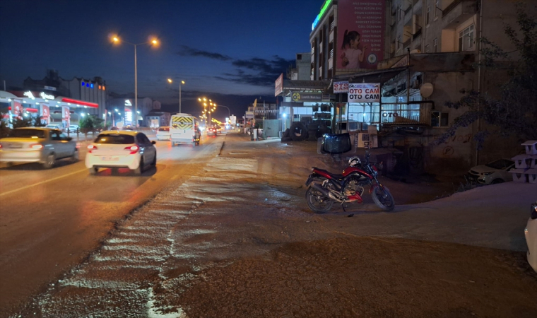 Samsun’da devrilen motosikletin sürücüsü yaralandı