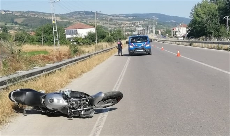 Samsun’da devrilen motosikletin sürücüsü öldü