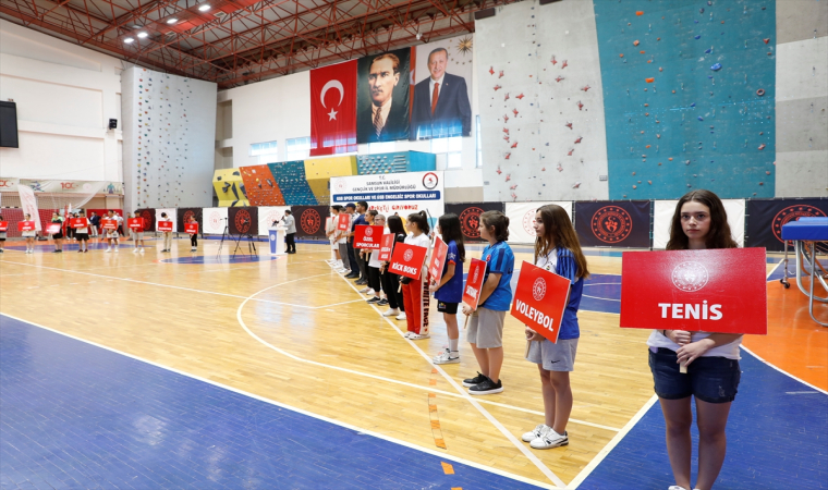 Samsun’da Yaz Spor Okulları’nın açılışı yapıldı