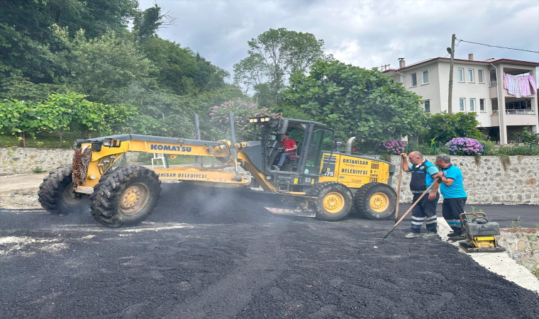 Kelebek hastası Ayşenur için 120 metrelik beton yol asfaltlandı