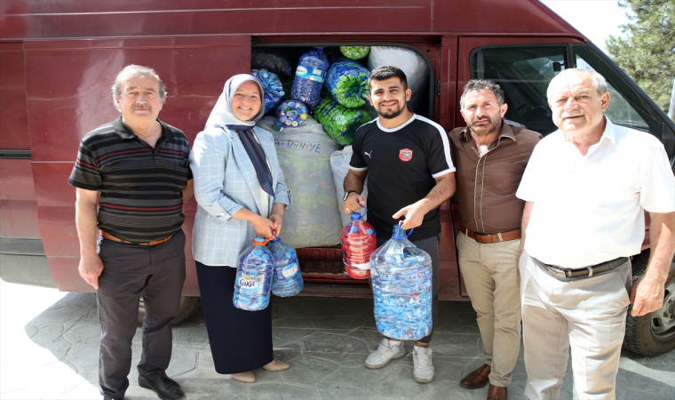 Kastamonu’da ”mavi kapaklarla” engelliler için tekerlekli sandalye alındı