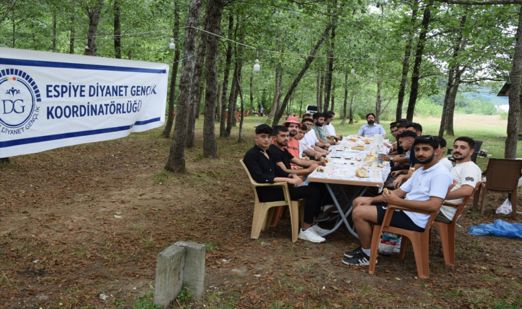 Giresun’da yüksekokul öğrencilerine yönelik piknik düzenlendi