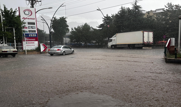 Güresun’da yağış etkili oldu