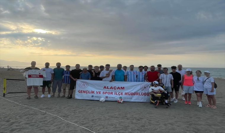 Alaçam’da ayak tenisi ve plaj voleybolu turnuvası başladı