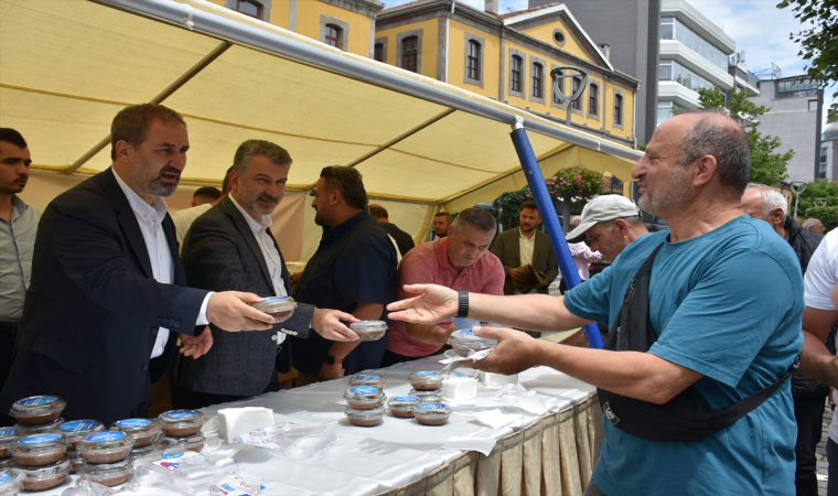 Trabzon’da 3 bin 500 vatandaşa aşure ikram edildi