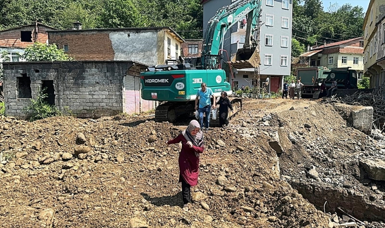 Giresun’da sağanağın ardından hasar giderme çalışmaları sürüyor