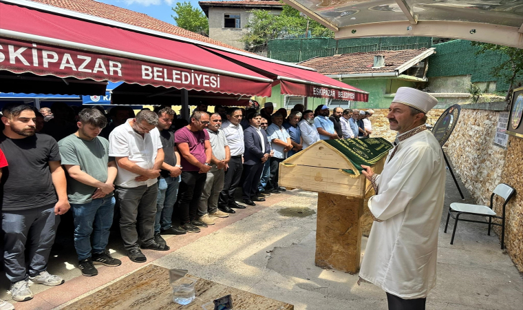 Bartın’da denizde boğulan kişinin cenazesi Karabük’te defnedildi