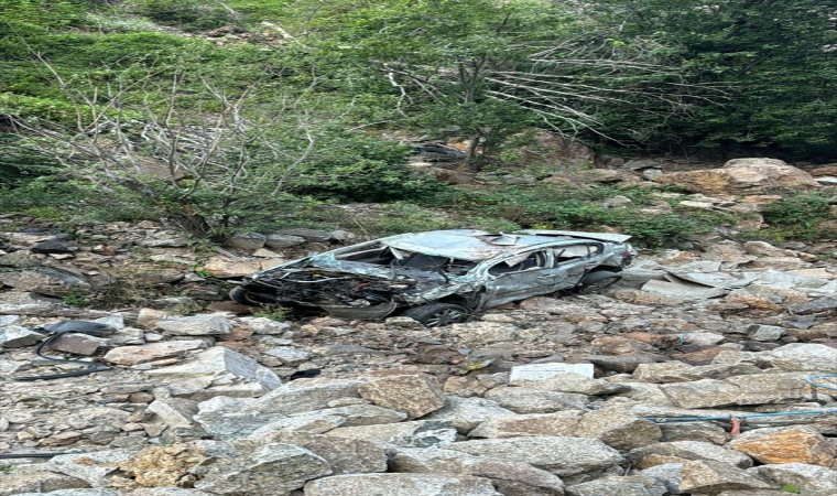 Ordu’da uçuruma yuvarlanan otomobildeki 1 kişi öldü, 2 kişi yaralandı