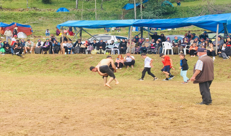 Artvin’de 22. Çamlıbel Yayla Festivali düzenlendi