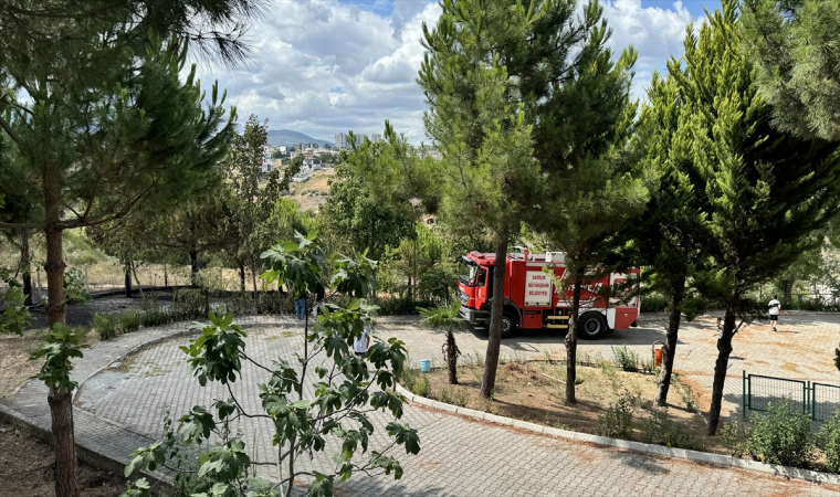 Samsun’da cami bahçesinde çıkan yangın söndürüldü