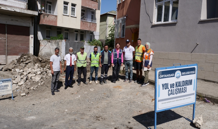 Ortahisar’da tarihi sokakların yolu yenileniyor