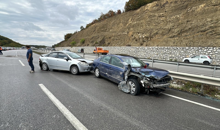 Samsun’daki zincirleme trafik kazasında 6 kişi yaralandı