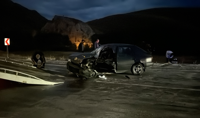 Bayburt’ta kazada 1 kişi öldü, 2 kişi yaralandı