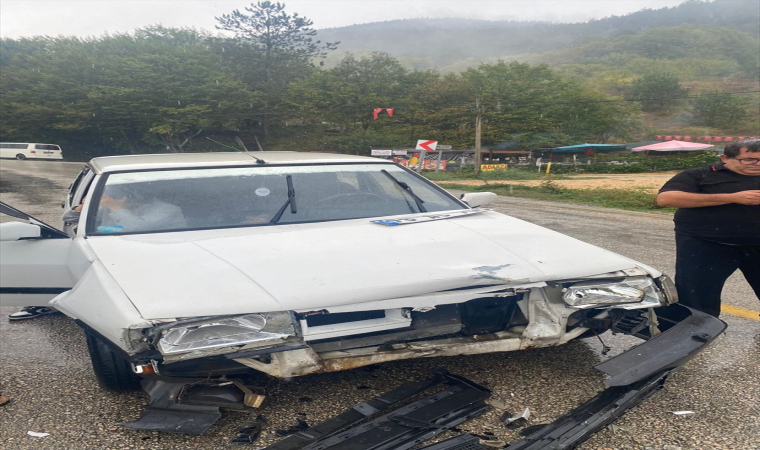 Karabük’teki trafik kazalarında 1 kişi öldü, 4 kişi yaralandı