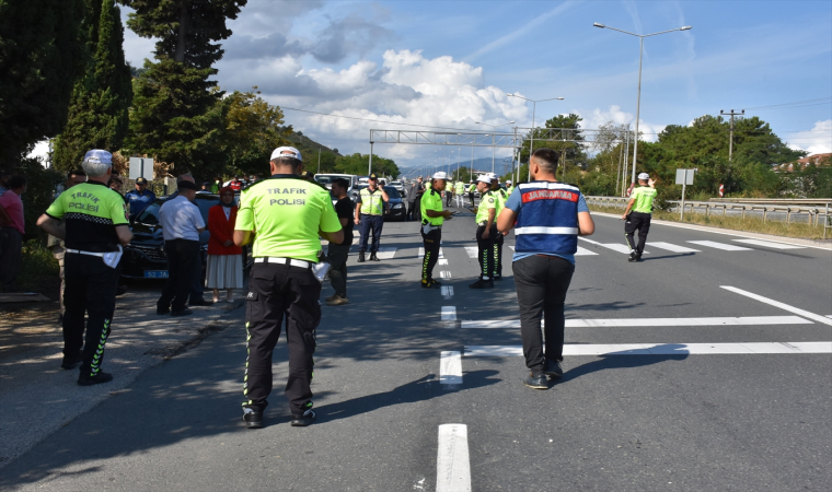 Kontrol noktasında motosikletin çarptığı jandarma personeli şehit oldu