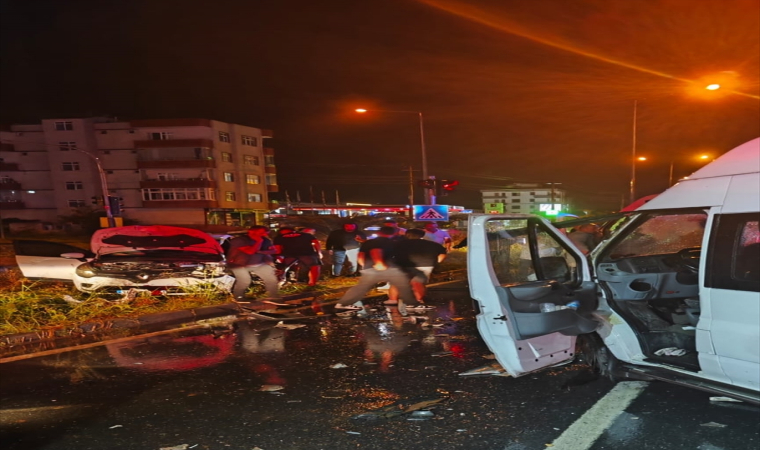 Samsun’da kaza sonucu 5 kişi yaralandı