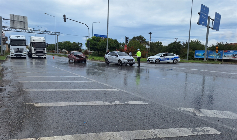 Samsun’da iki otomobilin çarpıştığı kazada 1 kişi yaralandı