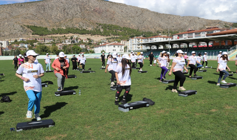 Amasya’da ”Zumba ve Step Festivali” düzenlendi