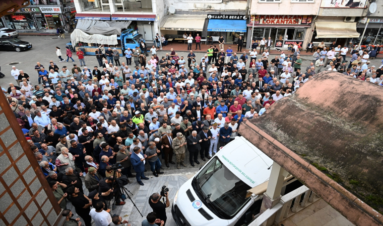 Trabzon’daki taşkında ölen kişinin cenazesi defnedildi