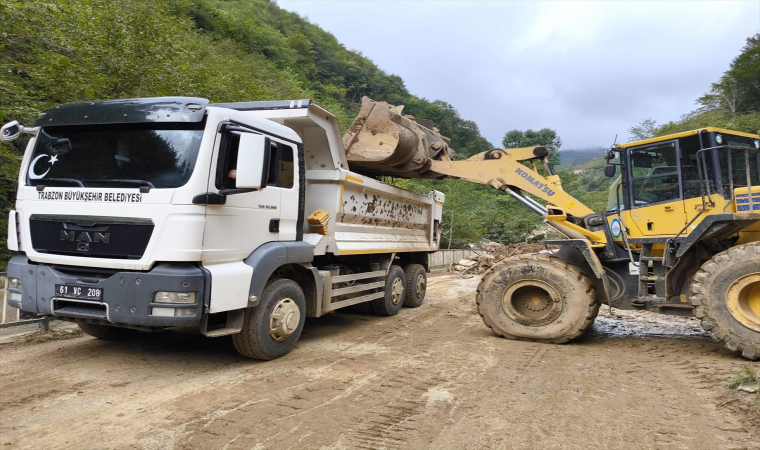 Trabzon’daki taşkın ve heyelanların izleri siliniyor