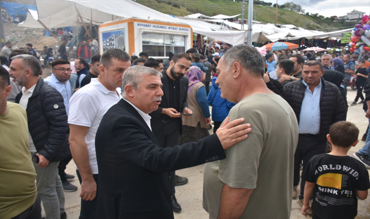 Sinop Milletvekili Nazım Maviş, Boyabat Panayırı’nı ziyaret etti