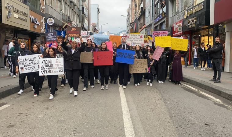 Zonguldak’ta kadına yönelik şiddet protesto edildi