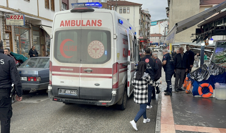 Tabancayla vurulan kişinin yakınları zanlının babasını bıçakla yaraladı