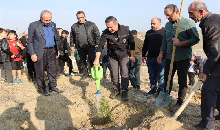 Milli Ağaçlandırma Günü kapsamında hatıra ormanı oluşturuldu