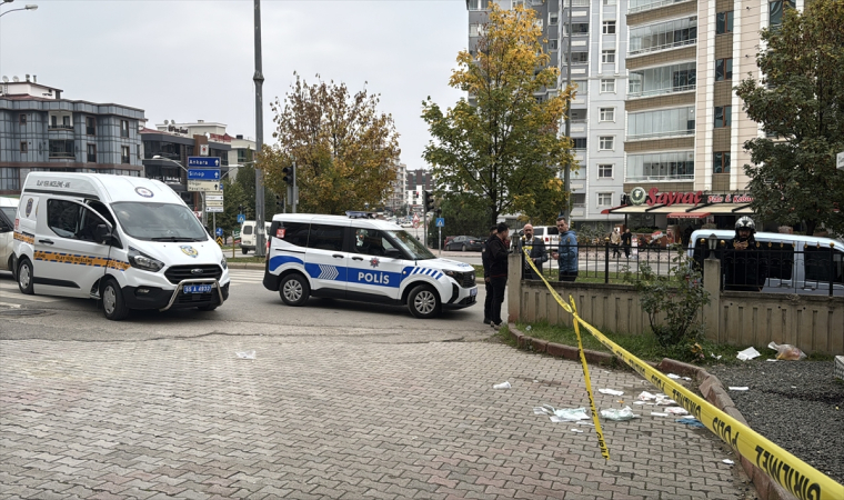 Samsun’da ATM’den para çekerken silahlı saldırıya uğrayan kişi yaralandı