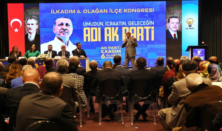 Samsun’da AK Parti’nin İlkadım ve Tekkeköy ilçe kongreleri yapıldı