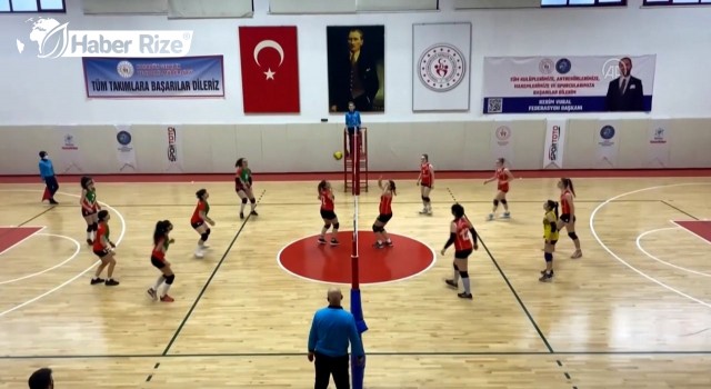 İşitme engelli kadın milli voleybolcular gözünü olimpiyatlara dikti