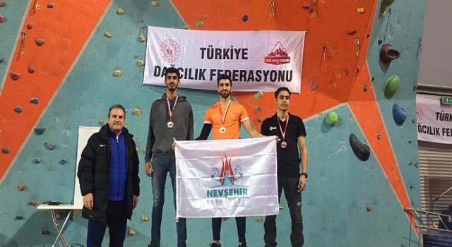 Nevşehir Belediyesi Sporcuları Madalyalarla Döndü