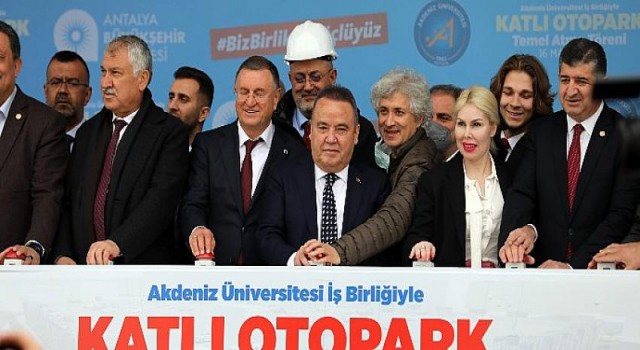 Akdeniz Üniversitesi Hastanesi katlı otoparkın temeli atıldı