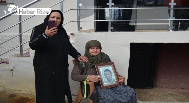 Çocuğunu görmek için gittiği Ukrayna'da mahsur kaldı