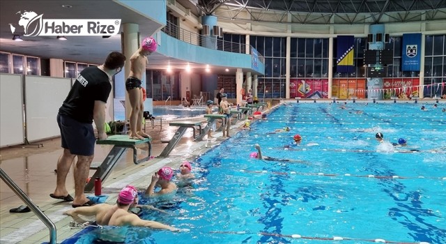 Havuzda boğulma tehlikesi geçiren kişi tedavi altına alındı