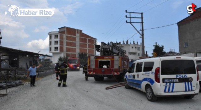 İş Yerinde Çıkan Yangın Hasara Yol Açtı